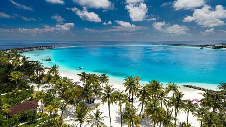 OBLU SELECT Lobigili